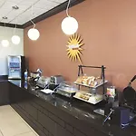 La Quinta Inn & Suites By Wyndham Indianapolis Downtown