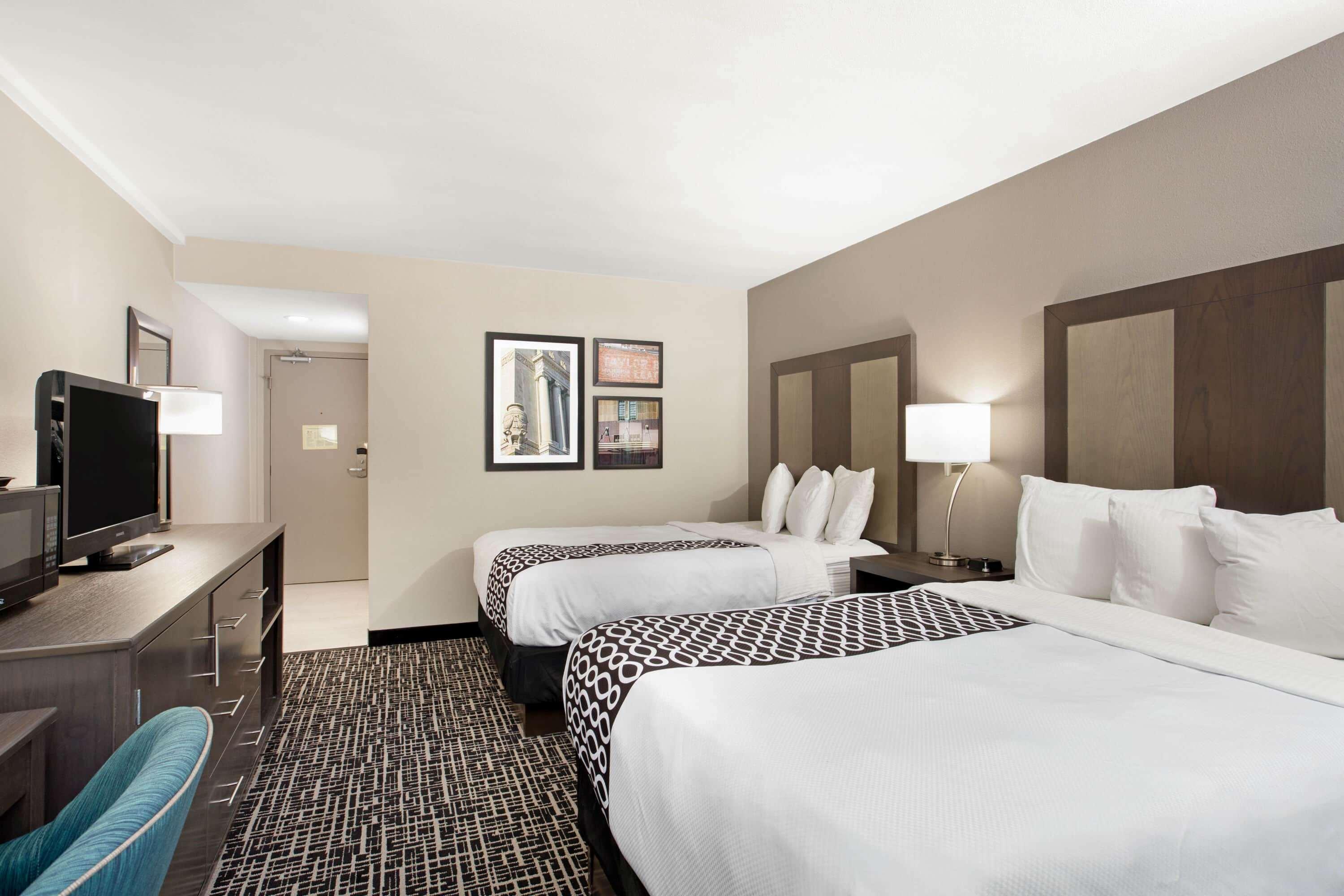 La Quinta & By Wyndham Downtown