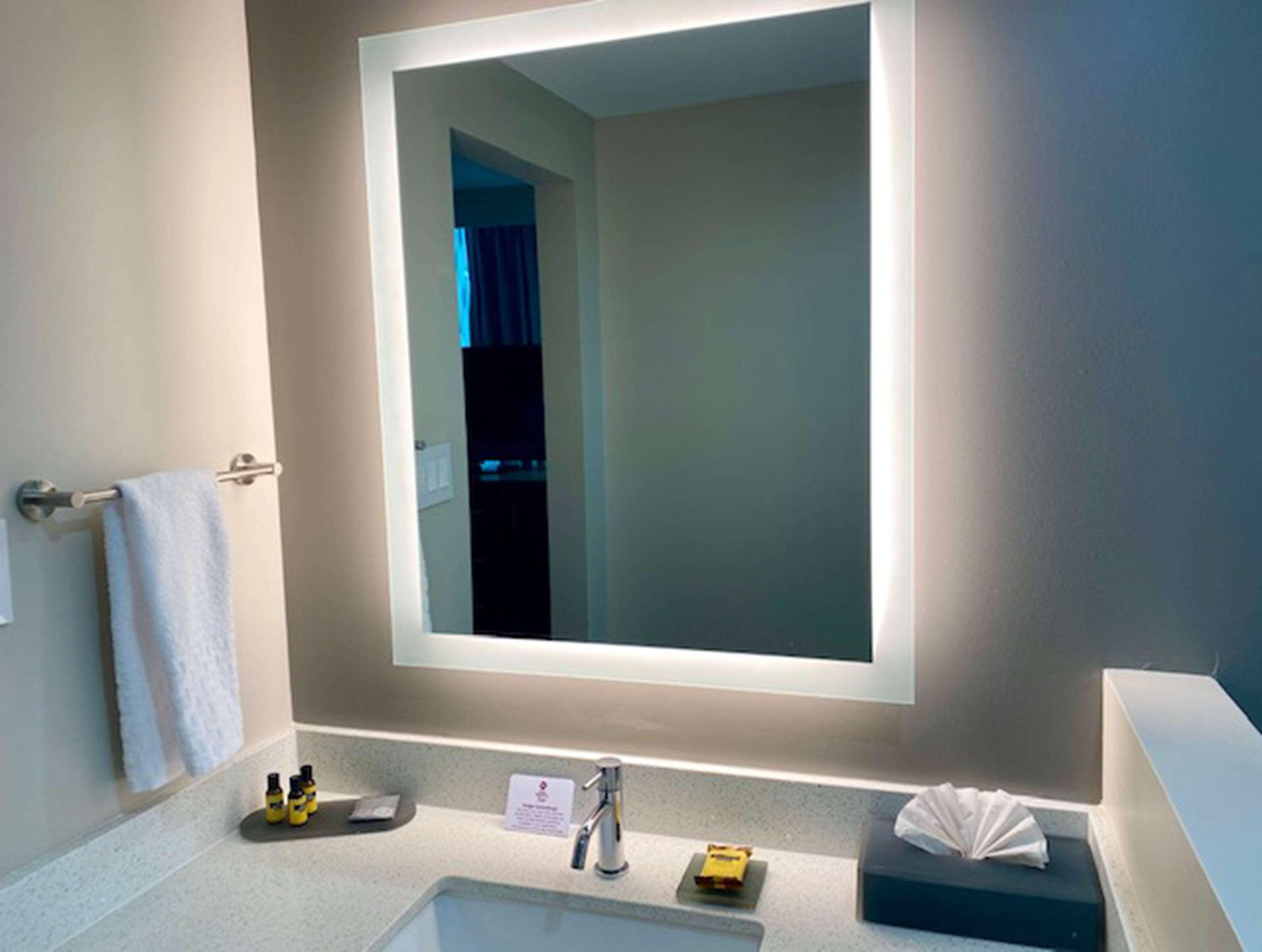 Hotel La Quinta & By Wyndham Downtown Indianapolis