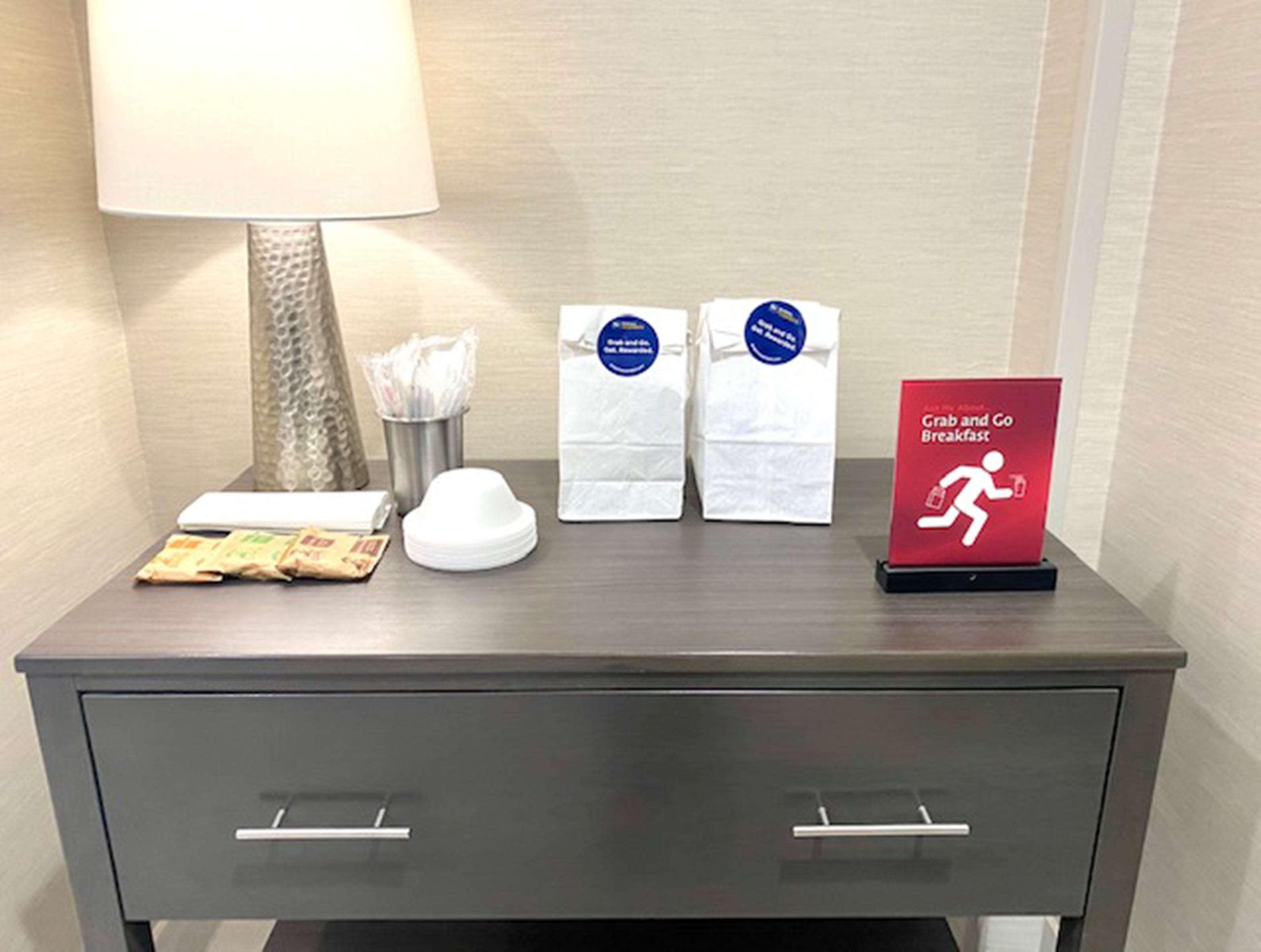 Hotel La Quinta & By Wyndham Downtown Indianapolis